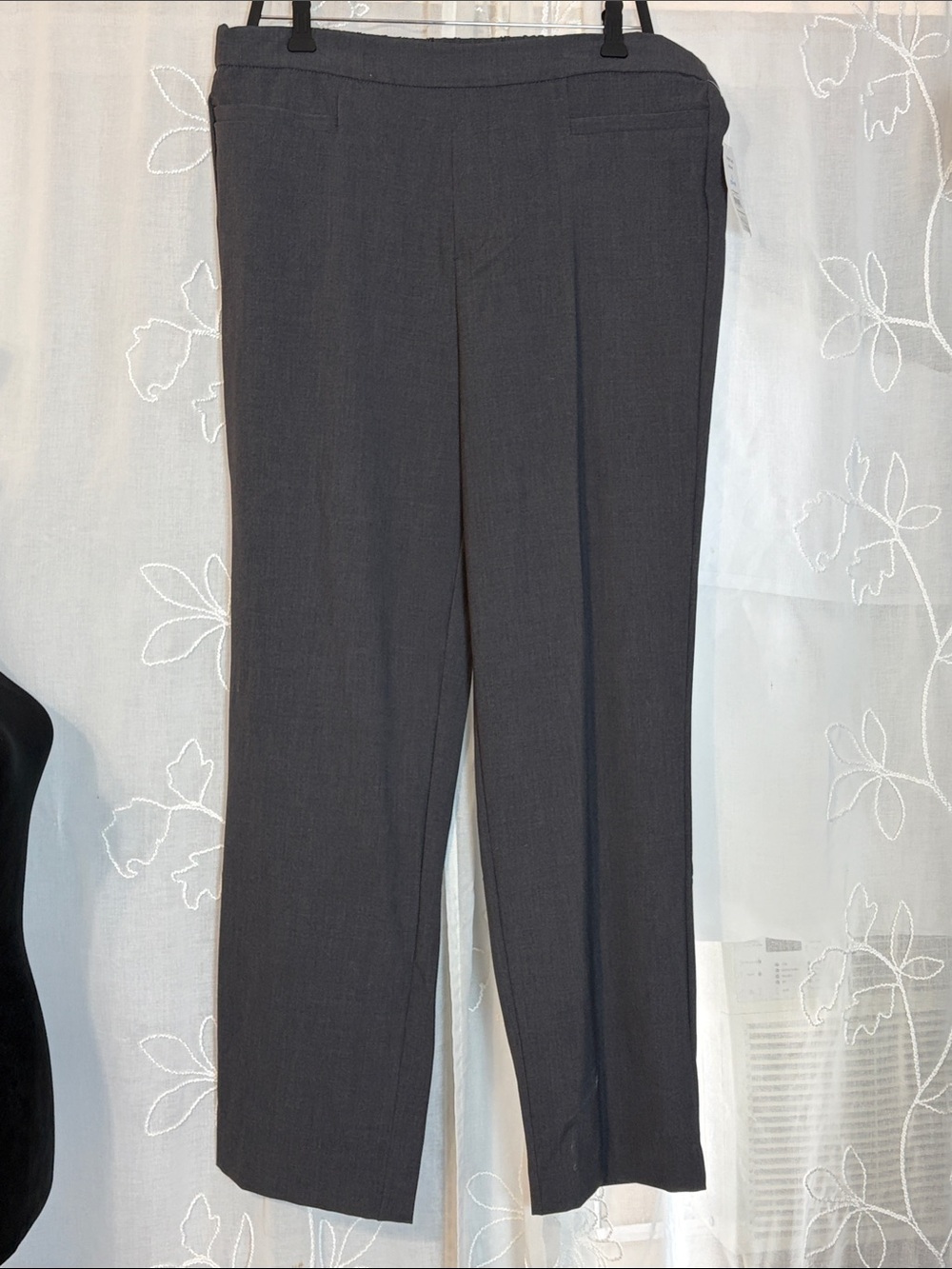 Time and Tru Women’s Pull on Charcoal Dress Slacks L 12-14 NWT